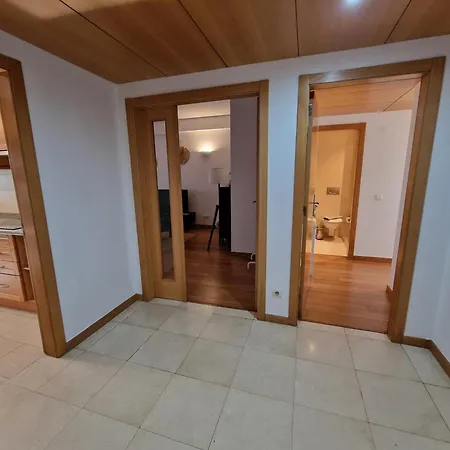 Riverside Tranquility 公寓 *