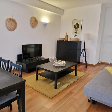 Apartment Riverside Tranquility Lisbon